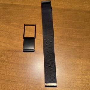 Whoop 4.0 device and onyx band